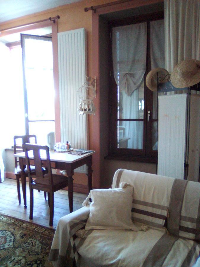 Bed and Breakfast la Ganse Blanche à Usson-en-Forez Extérieur photo